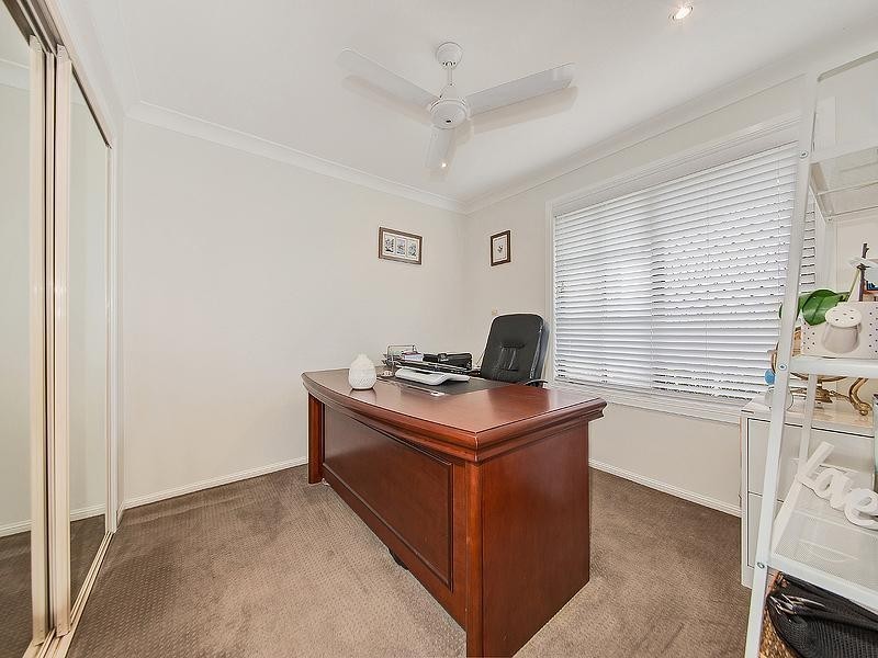 40 Scanlen Crescent, Wynnum West QLD 4178