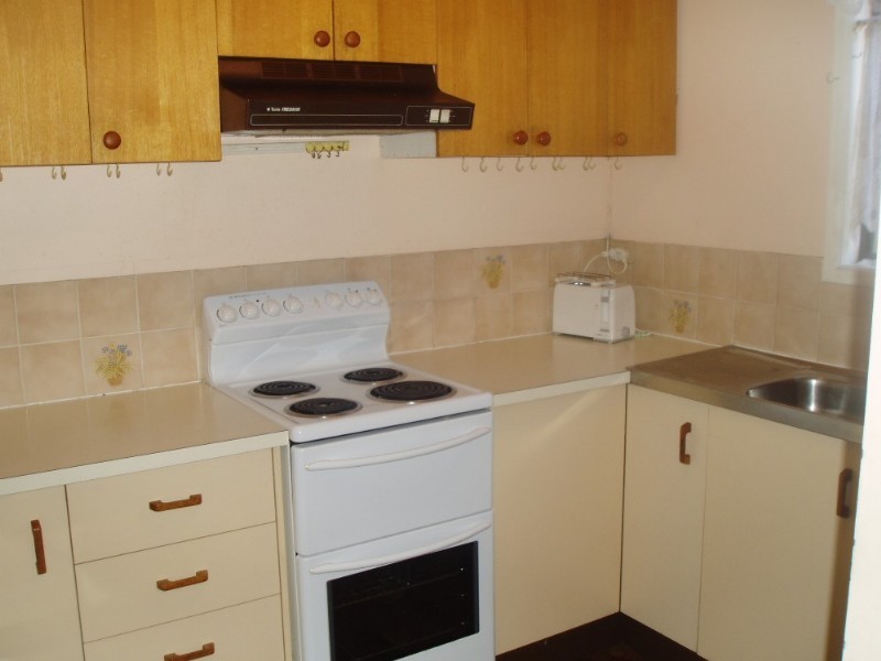 81 Railway Parade, Thorneside QLD 4158
