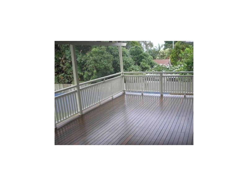 84 Haylock Street, Wynnum QLD 4178