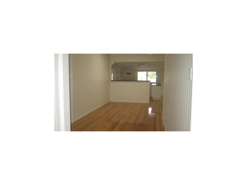 84 Haylock Street, Wynnum QLD 4178