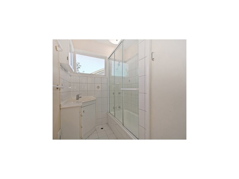 873 Esplanade, Lota QLD 4179