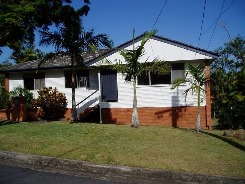 98 Greta Street, Manly West QLD 4179