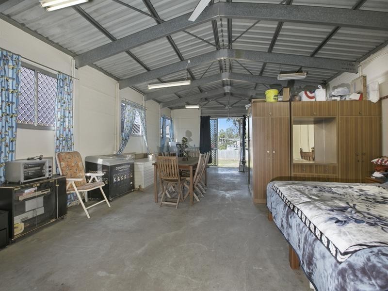 76 Glenora Street, Wynnum QLD 4178