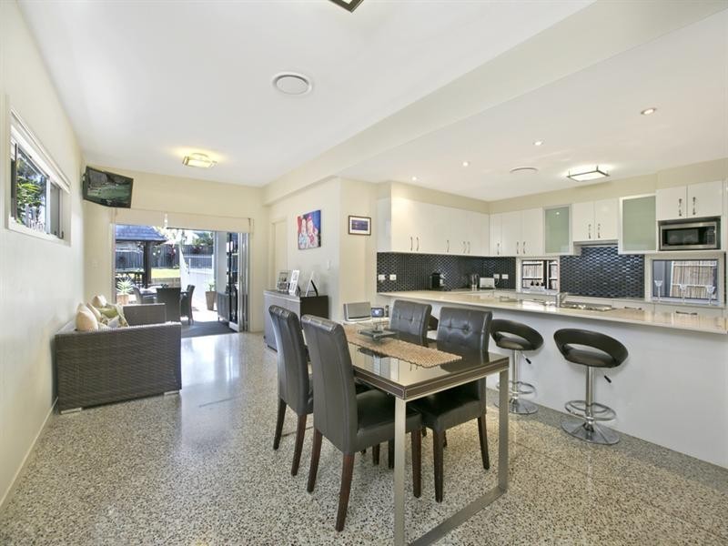 47A Haig Street, Wynnum West QLD 4178