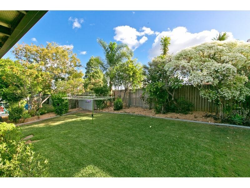 22 Meron Street, Wynnum West QLD 4178
