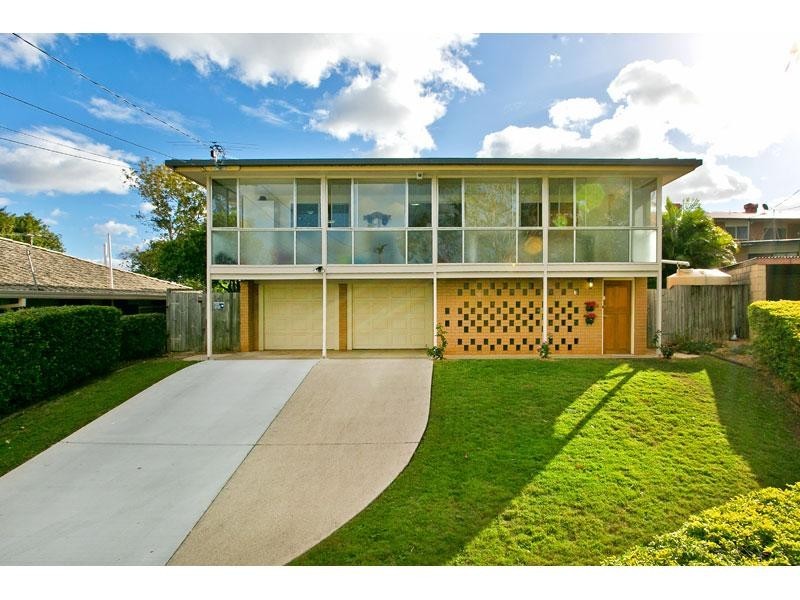 22 Meron Street, Wynnum West QLD 4178