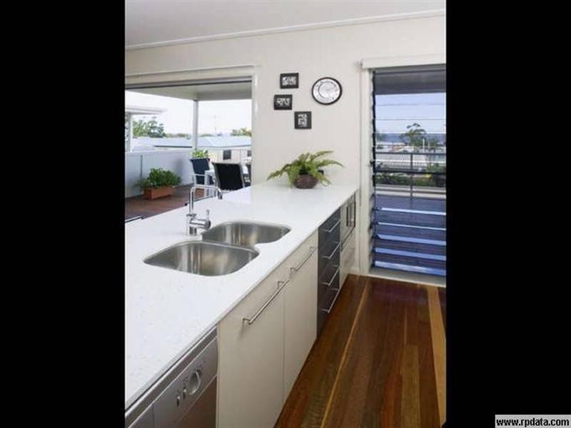 120 Stratton Terrace, Manly QLD 4179