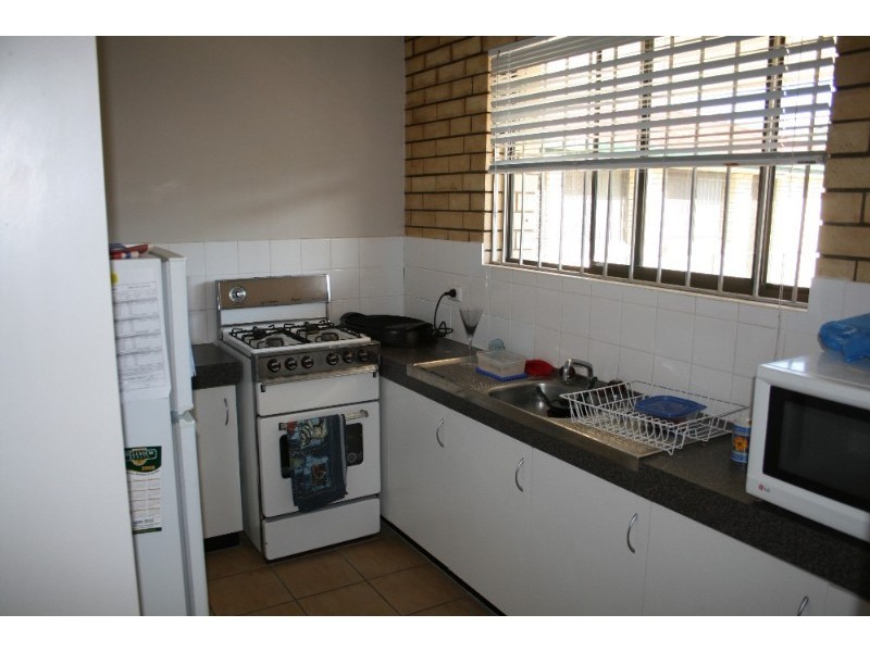 4/97 Akonna Street, Wynnum QLD 4178