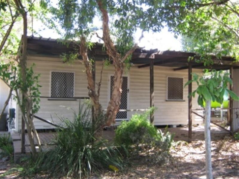 247 Whites Road, Lota QLD 4179