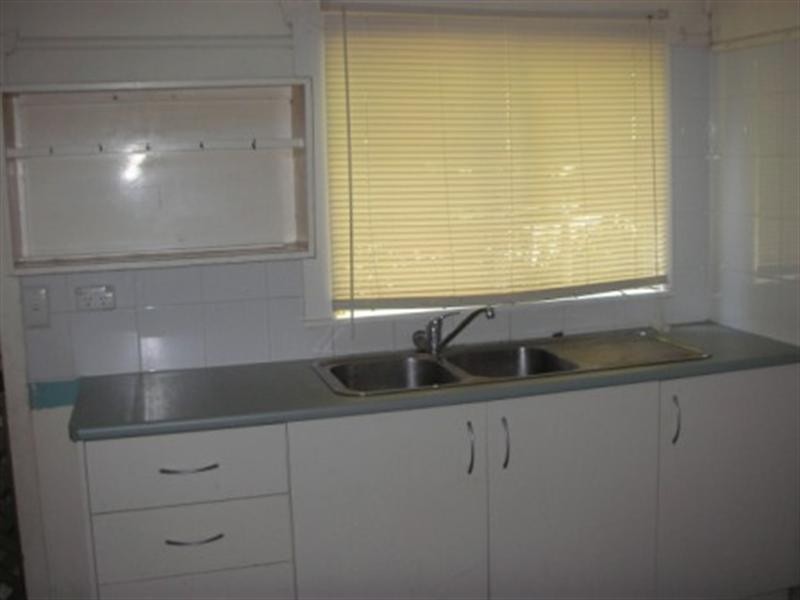 247 Whites Road, Lota QLD 4179