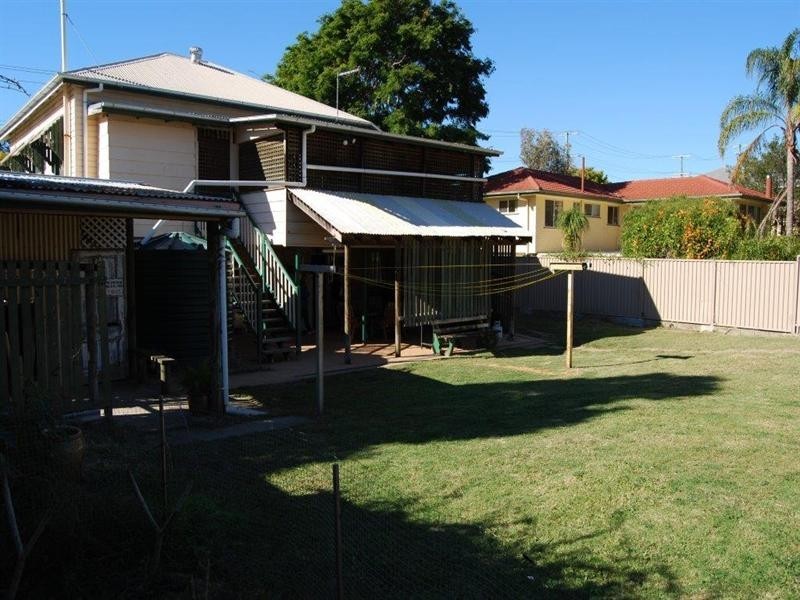 83 KAMARIN Street, Manly West QLD 4179