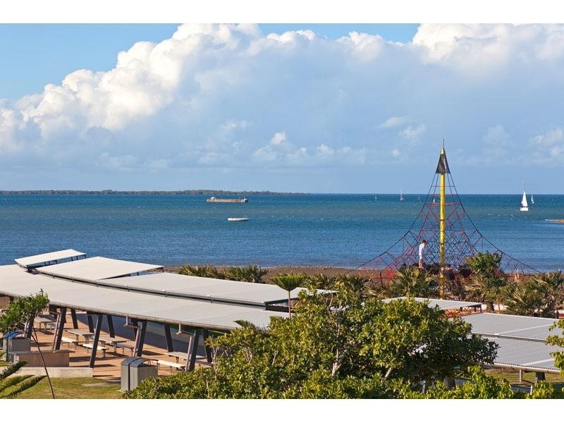 2-22 CLARA Street, Wynnum QLD 4178