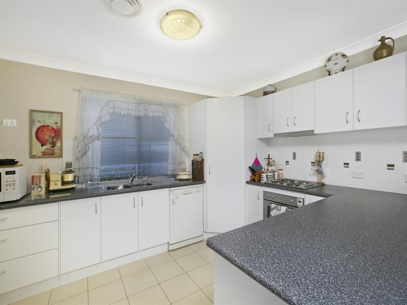 23 Carnation Street, Wynnum QLD 4178