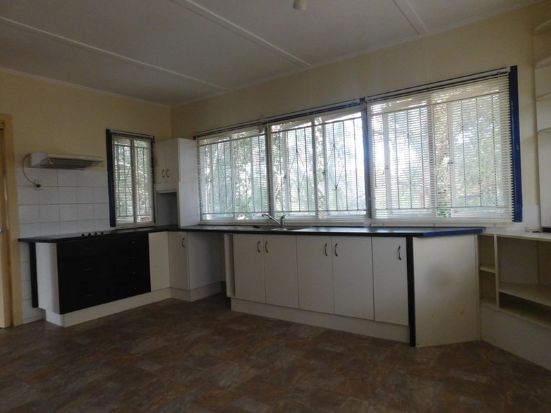 211 Sibley Road, Wynnum QLD 4178