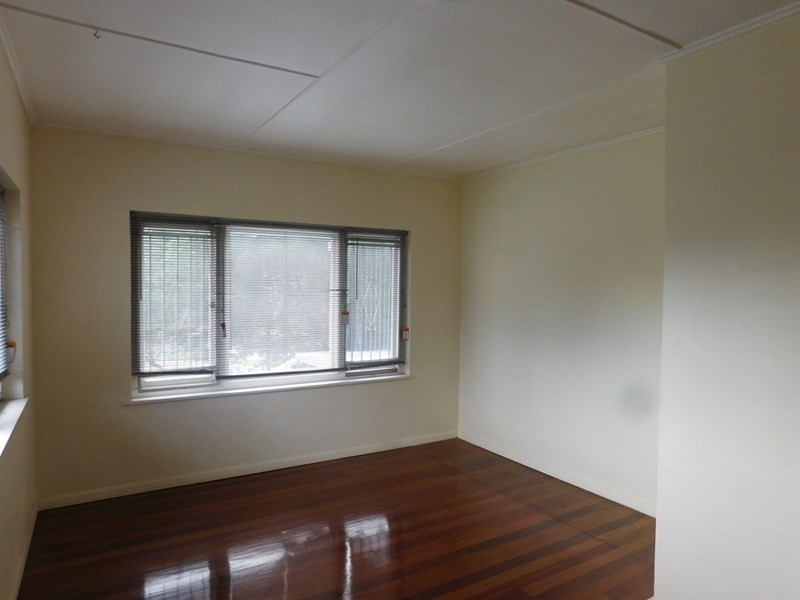 211 Sibley Road, Wynnum QLD 4178