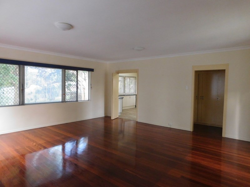 211 Sibley Road, Wynnum QLD 4178