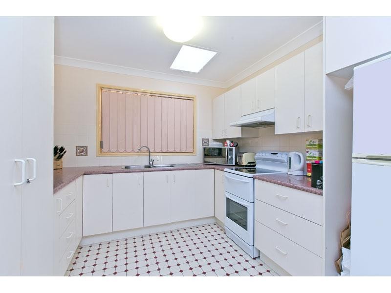 10 Tulip Street, Wynnum QLD 4178