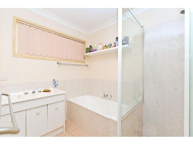 10 Tulip Street, Wynnum QLD 4178