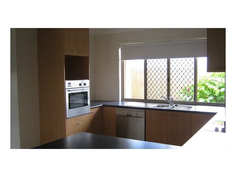 87 Gordon Crescent, Wakerley QLD 4154