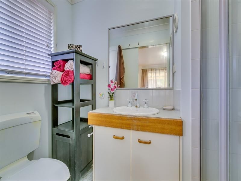 35 Trevally Crescent, Manly West QLD 4179