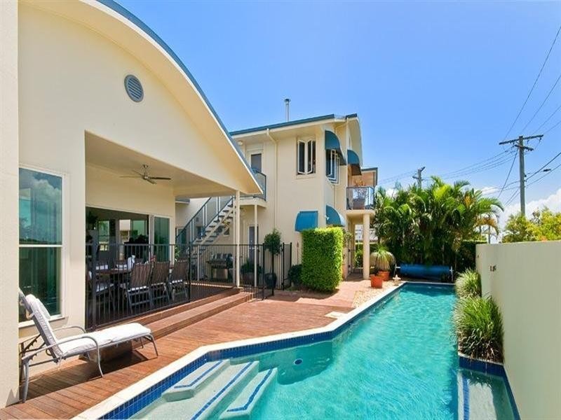 791 Esplanade, Lota QLD 4179