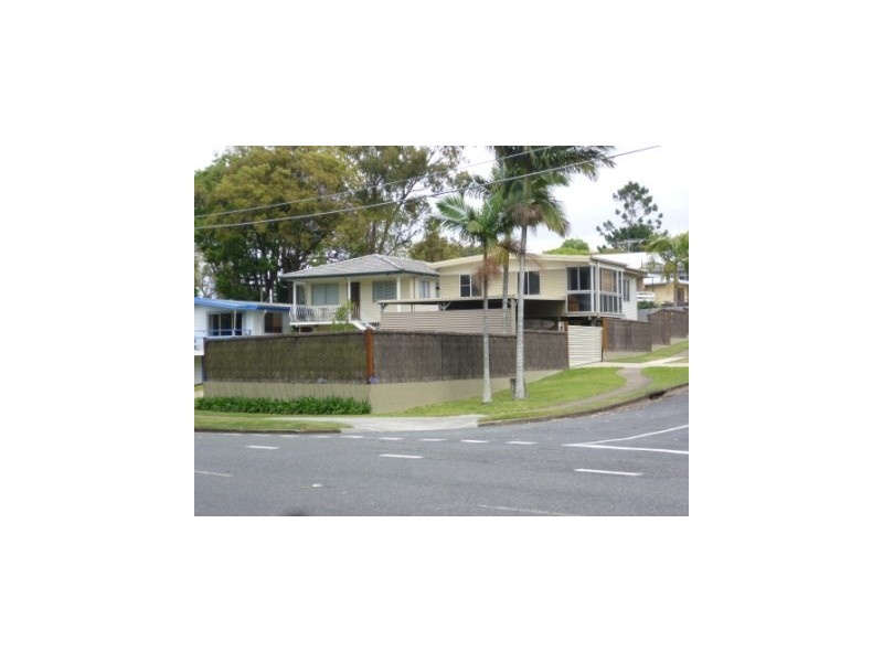 6 Wilfred Street, Lota QLD 4179