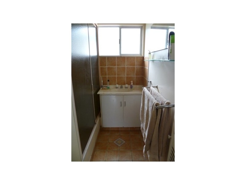 6 Wilfred Street, Lota QLD 4179