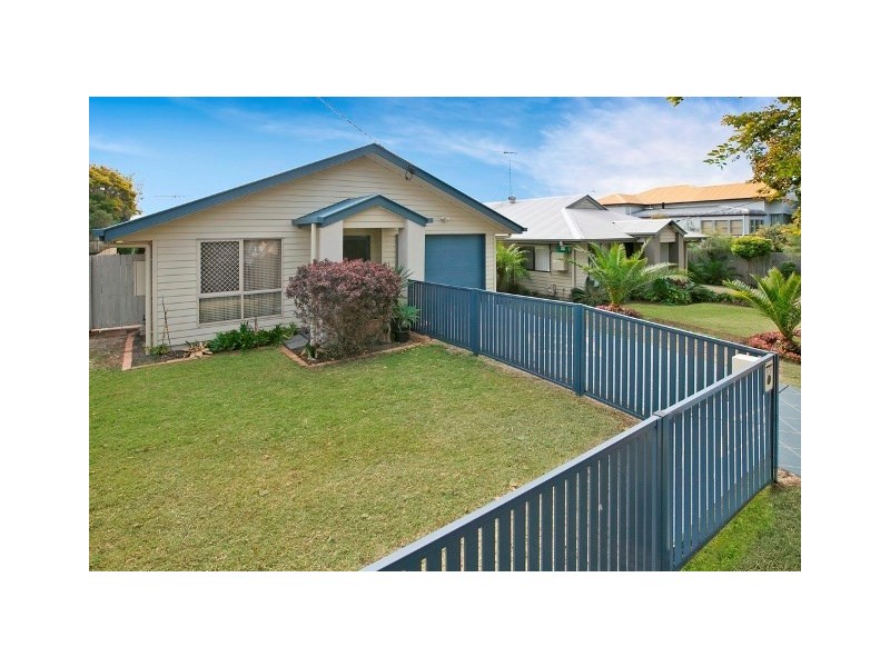 23 Carnation Street, Wynnum QLD 4178