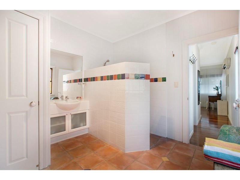 60 Manly Road, Manly West QLD 4179