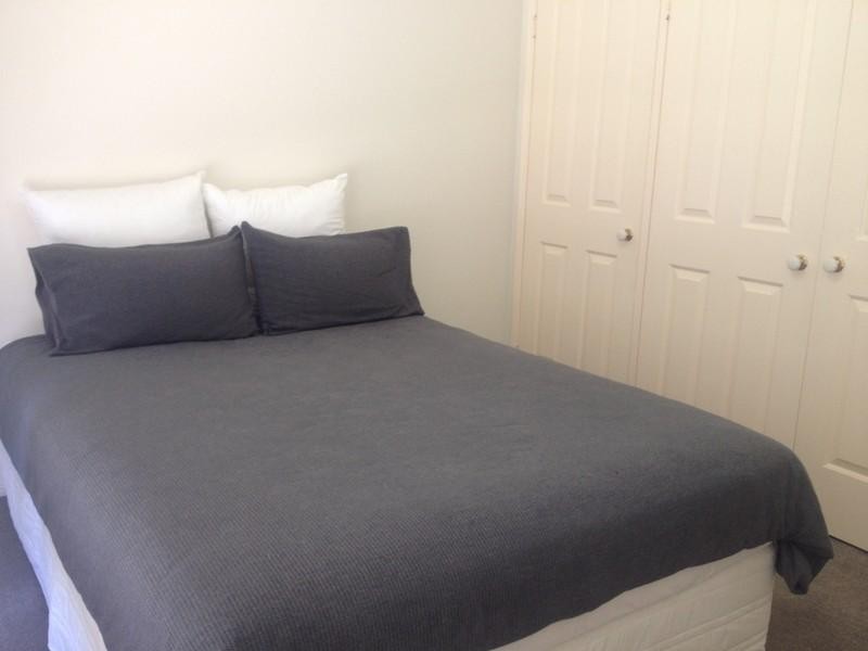 8 Ashlar Court, Wynnum West QLD 4178