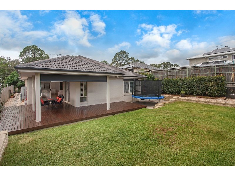 29 Stanbrough Road, Gumdale QLD 4154