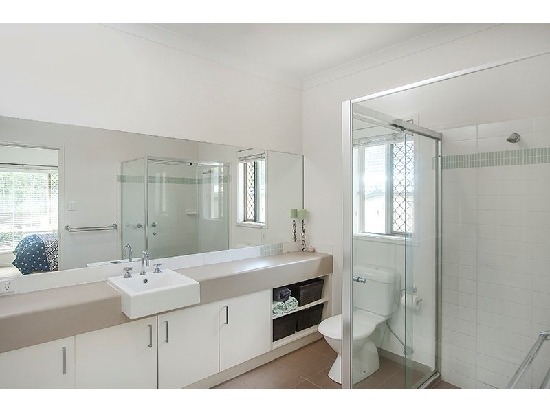 29 Stanbrough Road, Gumdale QLD 4154