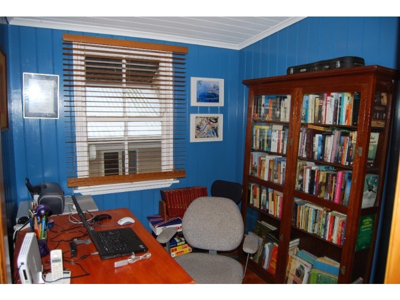 122 Kingsley Terrace, Manly QLD 4179