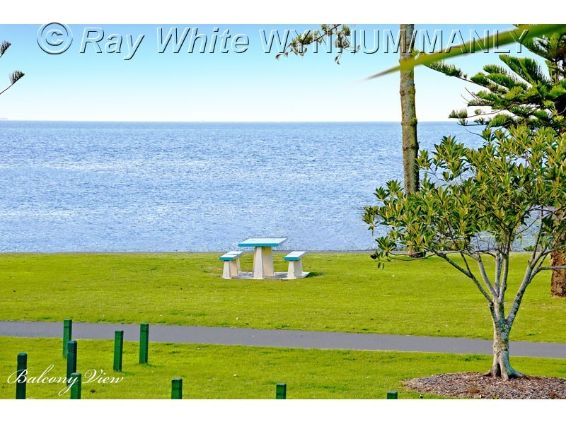 97 Wynnum Esplanade, Wynnum QLD 4178