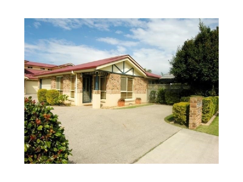 1/8 Drayton Terrace, Wynnum QLD 4178