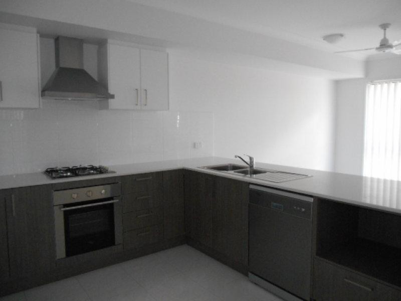 73 Whites Road, Manly QLD 4179