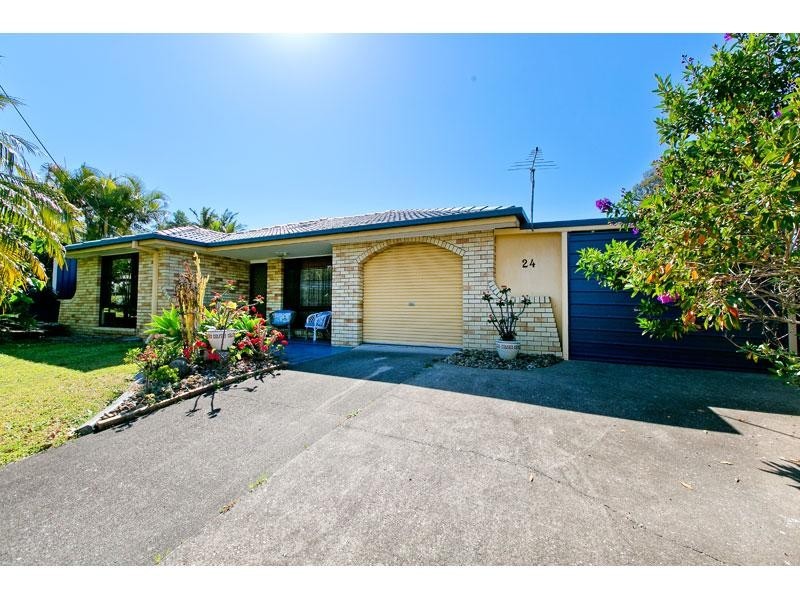 24 Cumberland Drive, Alexandra Hills QLD 4161