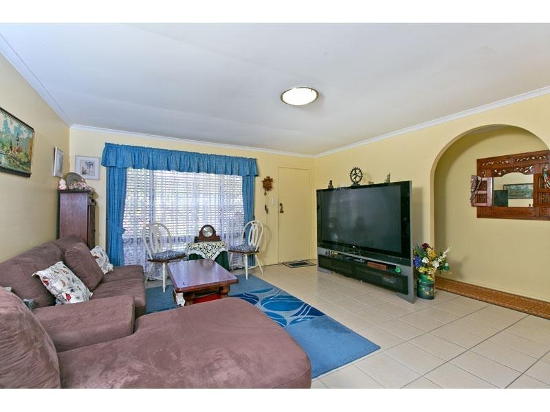 24 Cumberland Drive, Alexandra Hills QLD 4161
