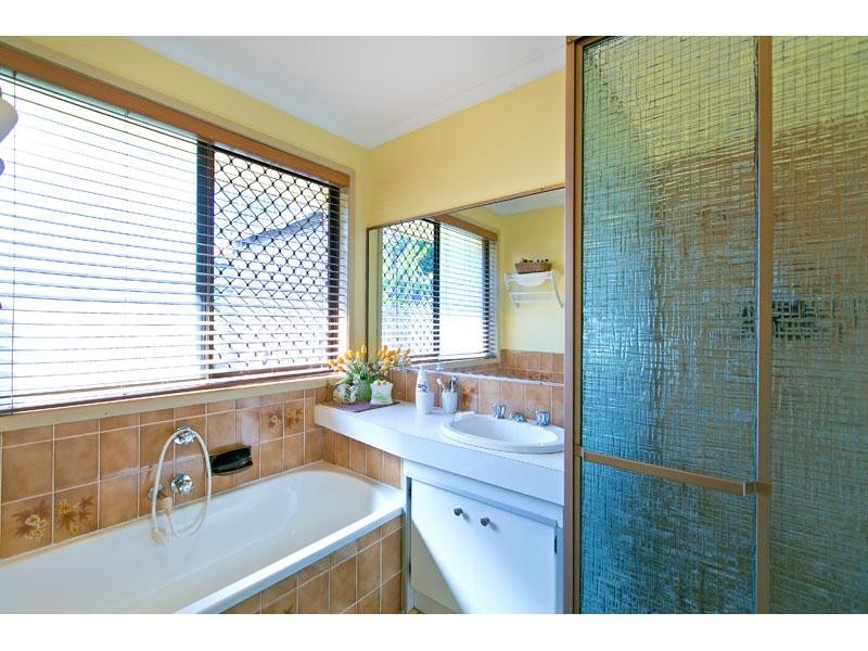24 Cumberland Drive, Alexandra Hills QLD 4161