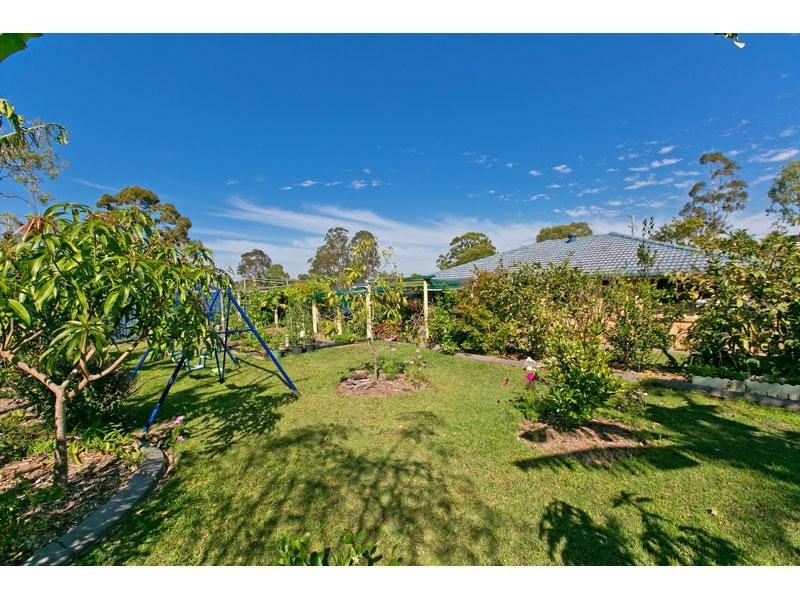 24 Cumberland Drive, Alexandra Hills QLD 4161