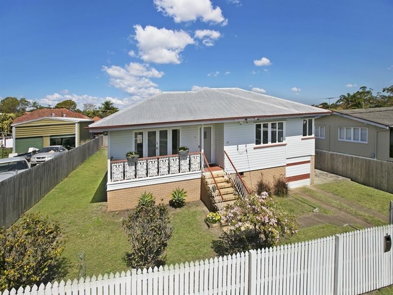 10 Leroy Street, Manly West QLD 4179