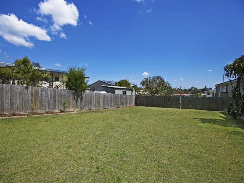 10 Leroy Street, Manly West QLD 4179