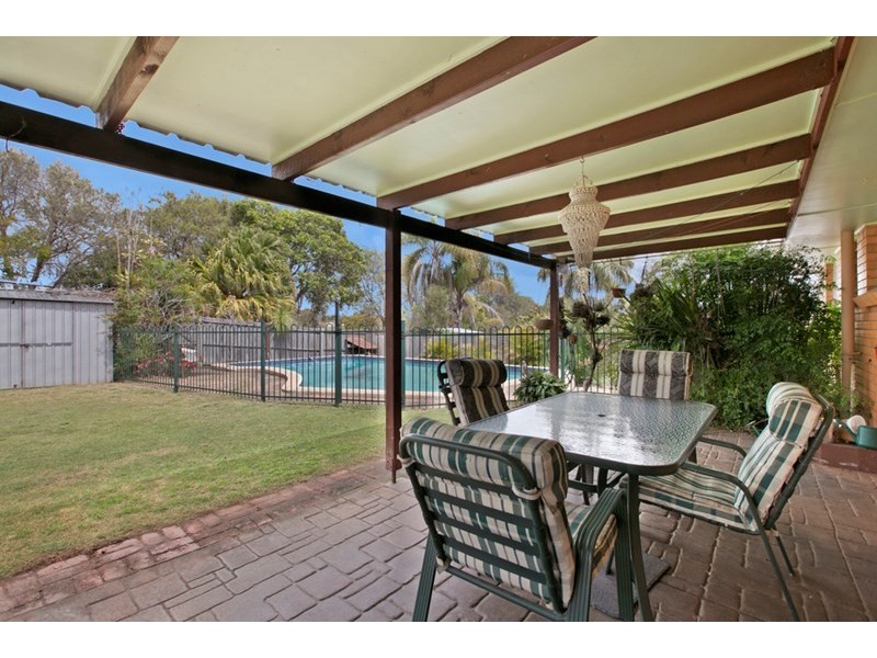 6 Cottonvale Street, Coopers Plains QLD 4108