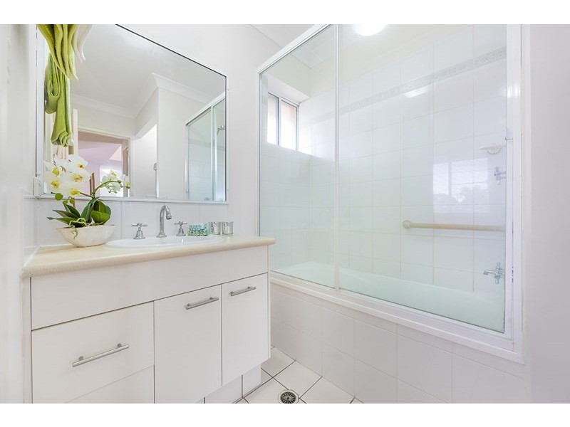 6/65 Akonna Street, Wynnum QLD 4178