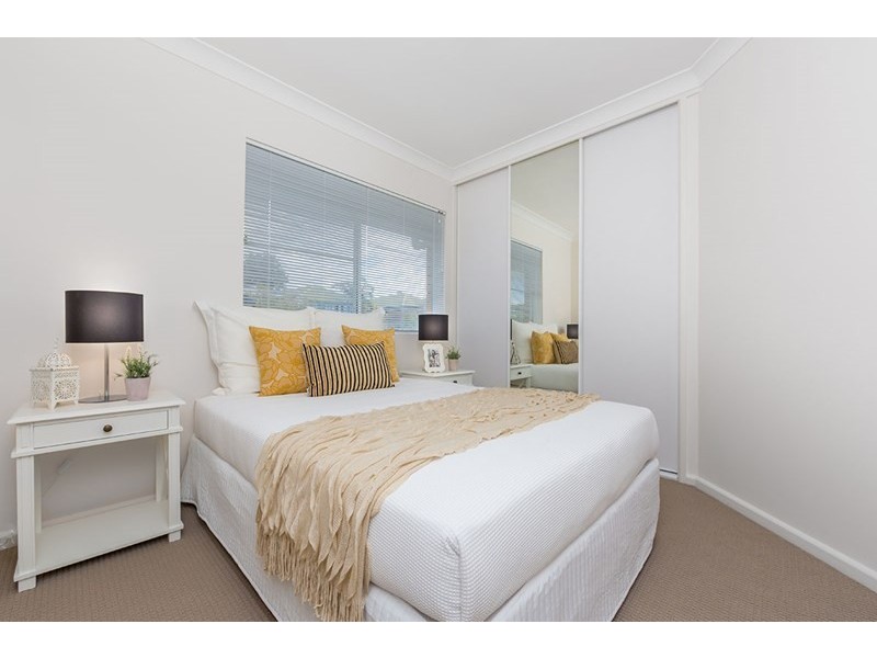 6/65 Akonna Street, Wynnum QLD 4178