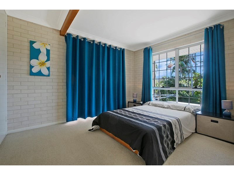 29 WATERLOO Esplanade, Wynnum QLD 4178