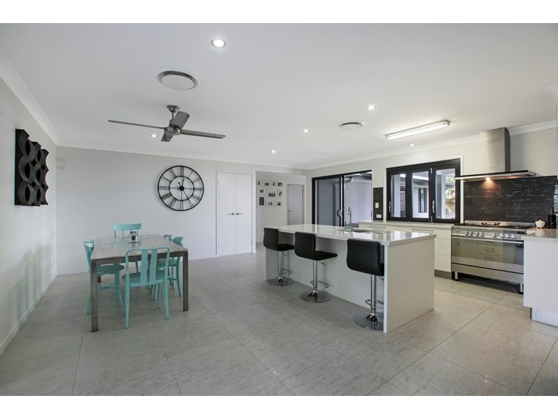 82C Blackwood Road, Manly West QLD 4179