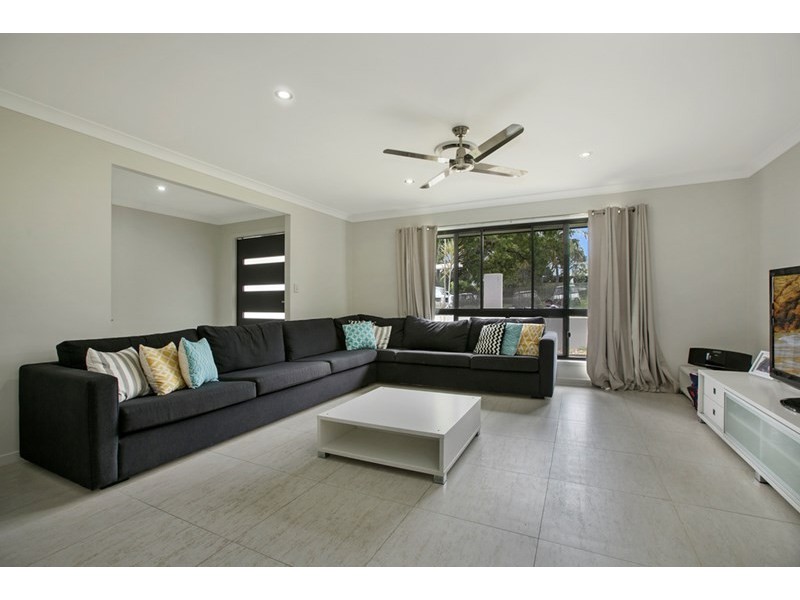 82C Blackwood Road, Manly West QLD 4179