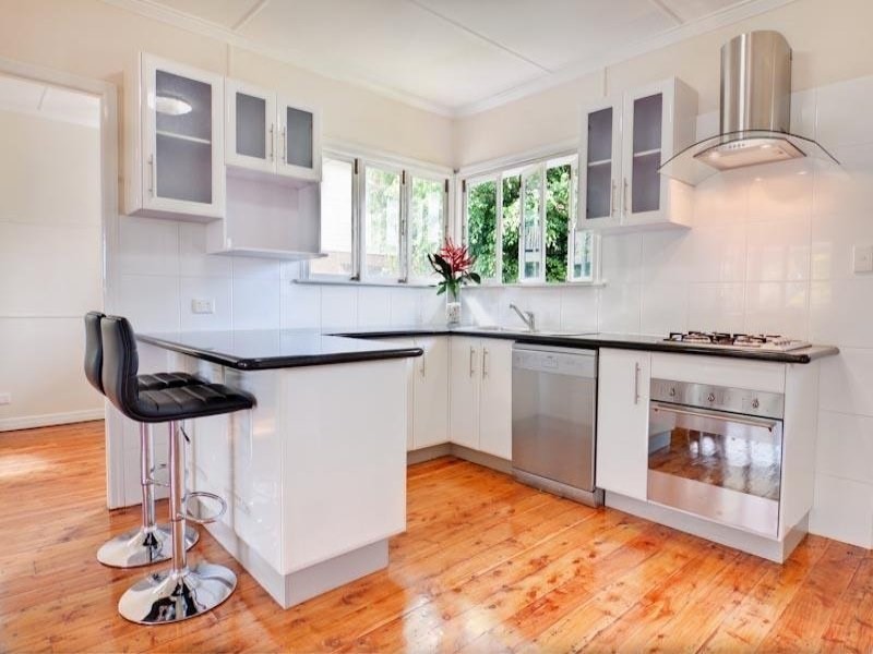 92 Constellation Way, Wynnum QLD 4178