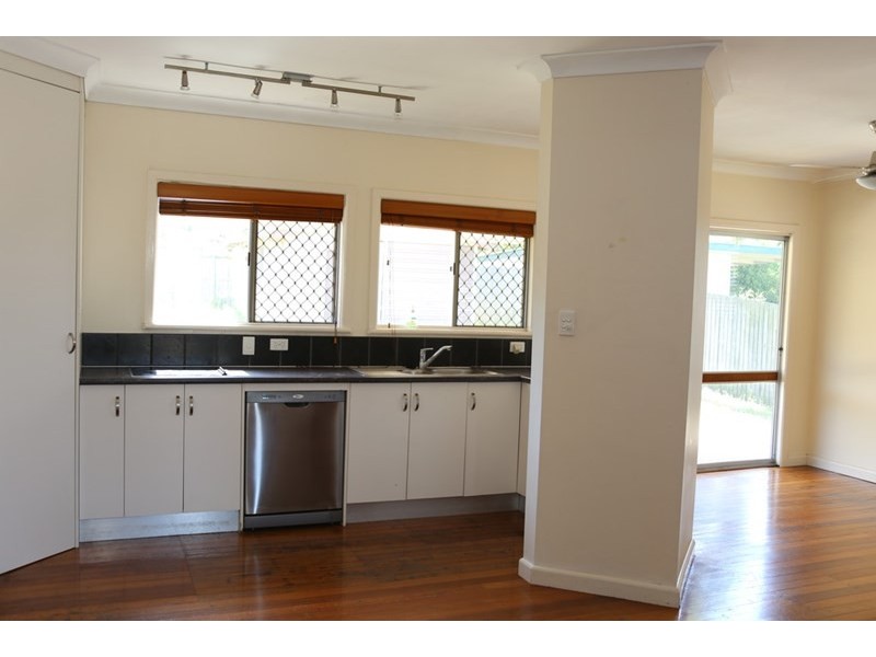 179 Kamarin Street, Manly West QLD 4179